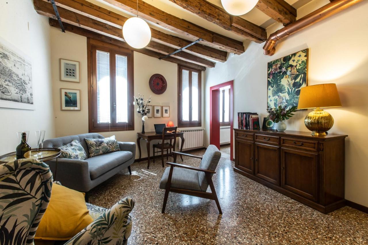 Riva De Biasio Charming Apartment 威尼斯 外观 照片
